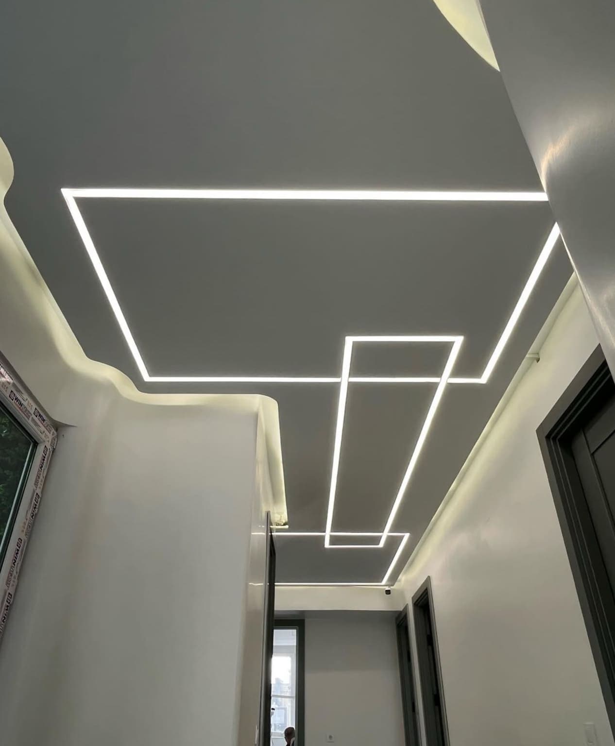 Clean minimalist gypsum board installation with smooth finishing and precise joint work